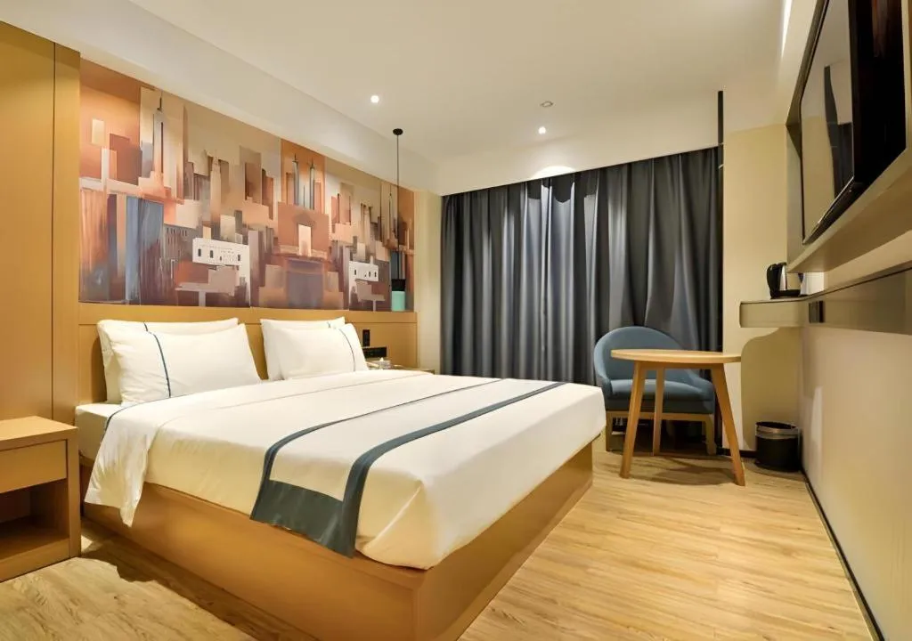 Bed in City Comfort Inn Wuhan Hankou Bei Light Rail Station