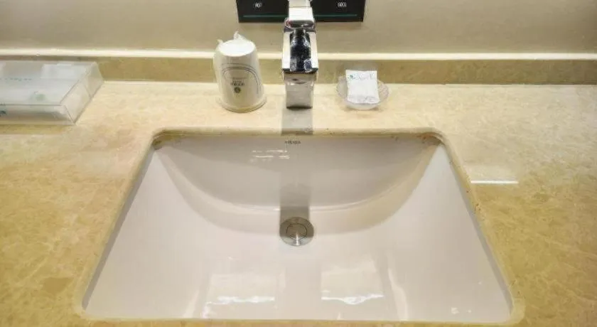 City Comfort Inn Wuhan Hankou Bei Light Rail Station