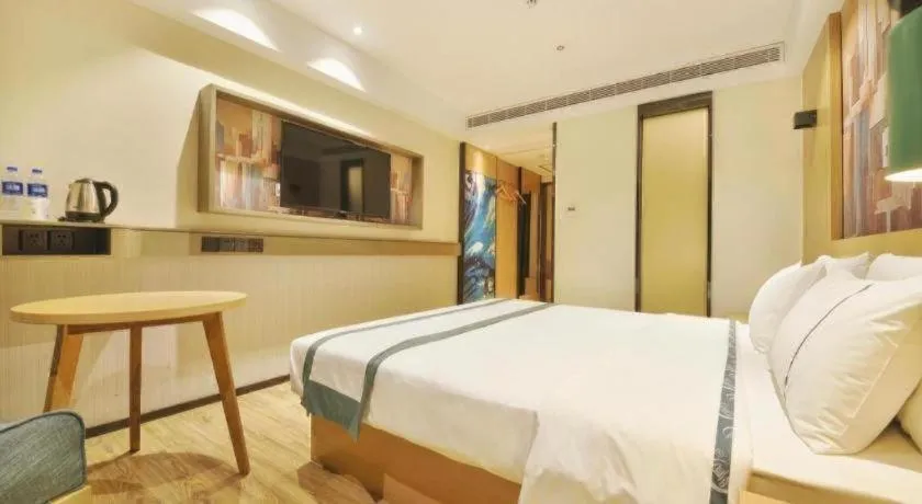 Bed in City Comfort Inn Wuhan Hankou Bei Light Rail Station