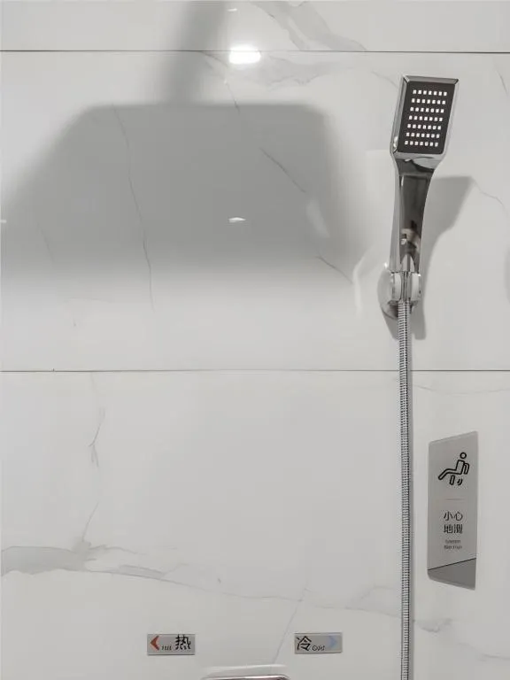 Borrman Hotel Kunming Dianchi South Asia Fengqingyuan