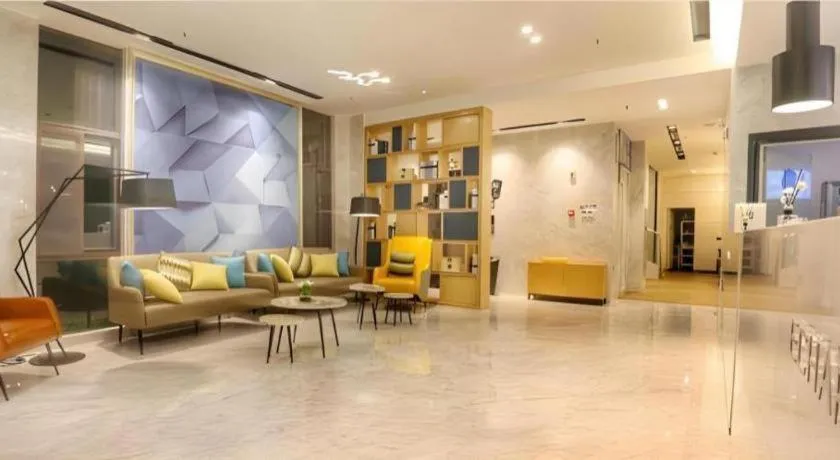 Echarm Hotel Kunming High-tech Zone Economic Management College