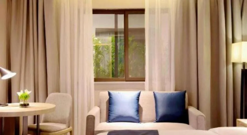 Echarm Hotel Kunming High-tech Zone Economic Management College