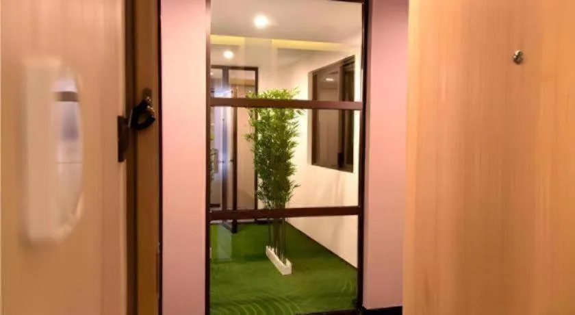 Echarm Hotel Kunming High-tech Zone Economic Management College