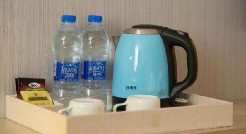 Echarm Hotel Kunming High-tech Zone Economic Management College