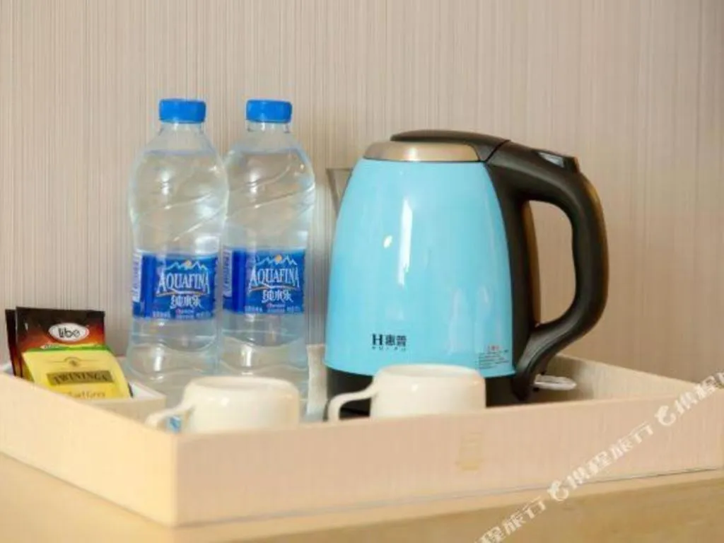 Echarm Hotel Kunming High-tech Zone Economic Management College