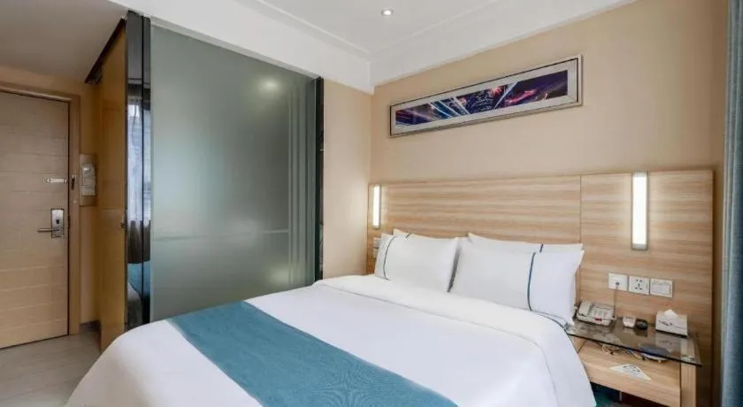 Bed in City Comfort Inn Wuhan Zongguan Metro Station