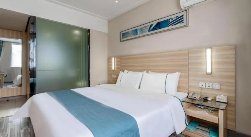 Bed in City Comfort Inn Wuhan Zongguan Metro Station