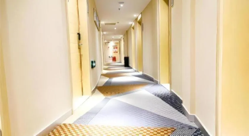 City Comfort Inn Wuhan Zongguan Metro Station