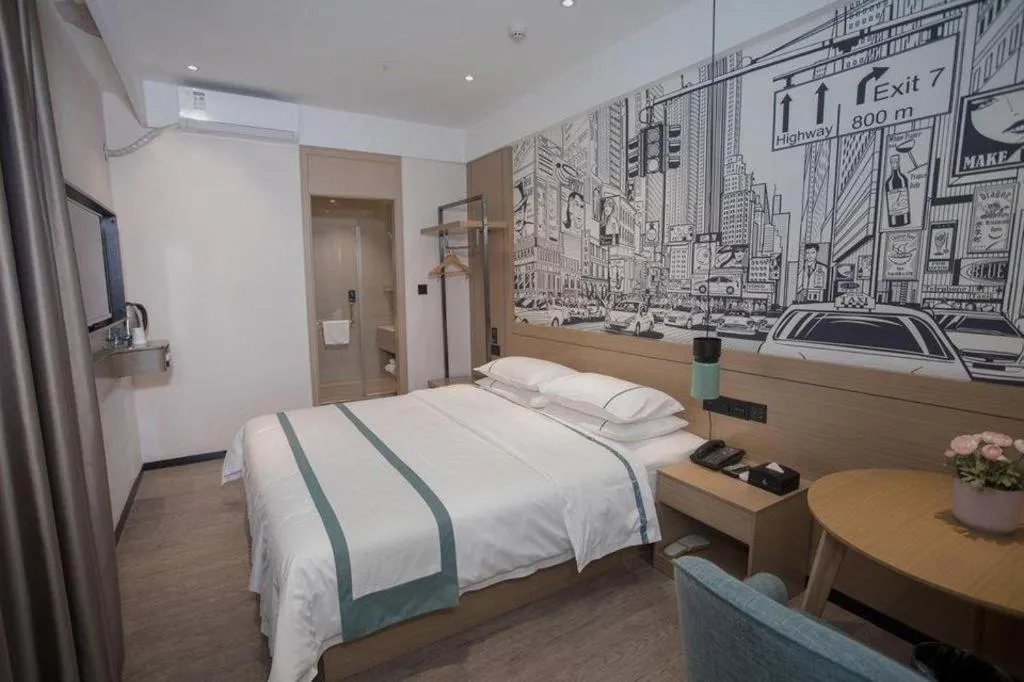 Bed in City Comfort Inn Guangzhou Shisanhang Shachong Metro Station