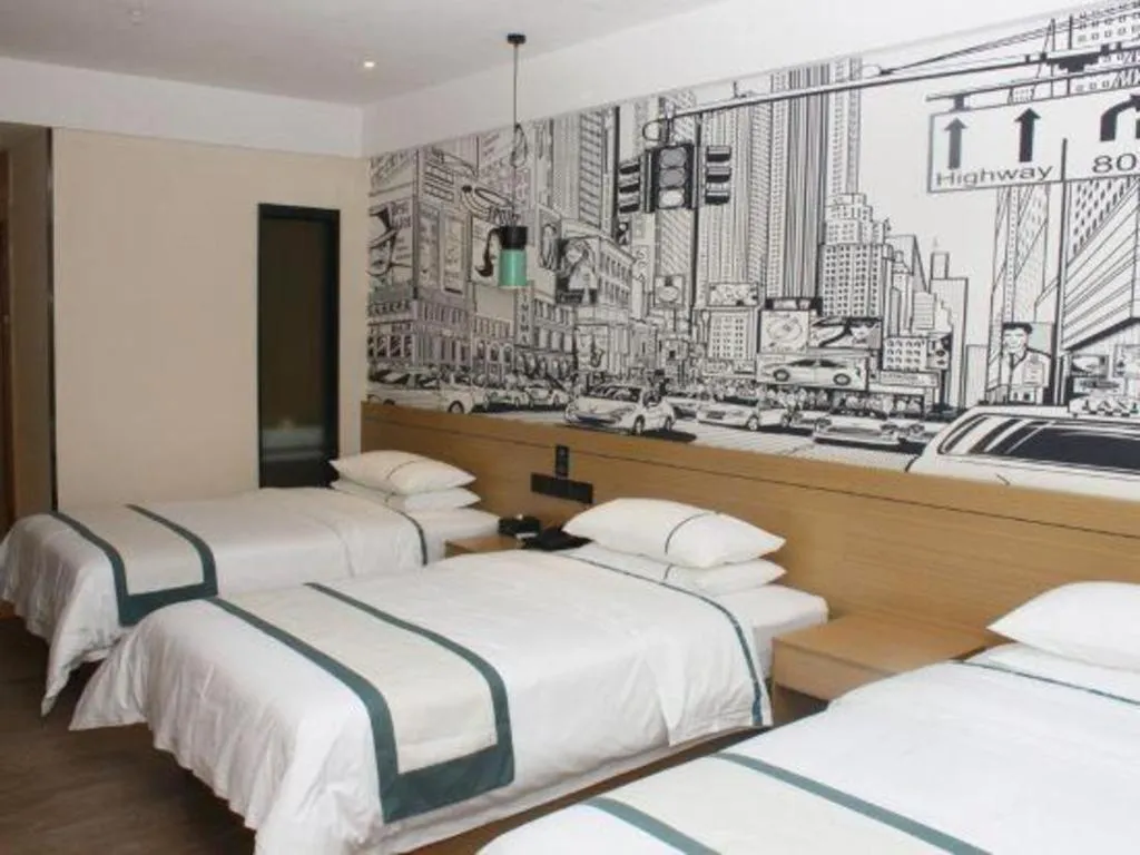 Bed in City Comfort Inn Guangzhou Shisanhang Shachong Metro Station