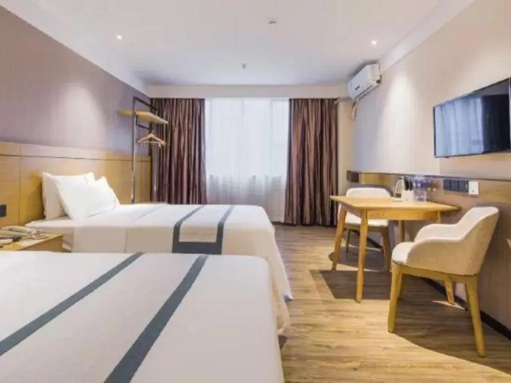 Bed in City Comfort Inn Guangzhou Shisanhang Shachong Metro Station