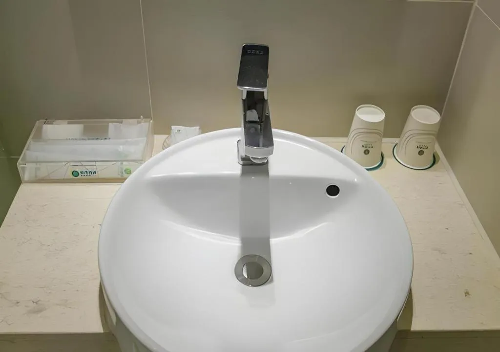 City Comfort Inn Wuhan Jiefang Avenue Xinrong Light Rail Station