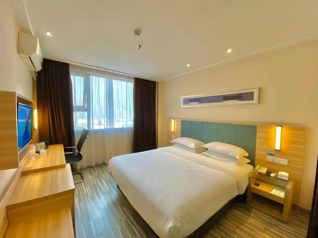 Bed in City Comfort Inn Zhengzhou Railway Station Erqi Square