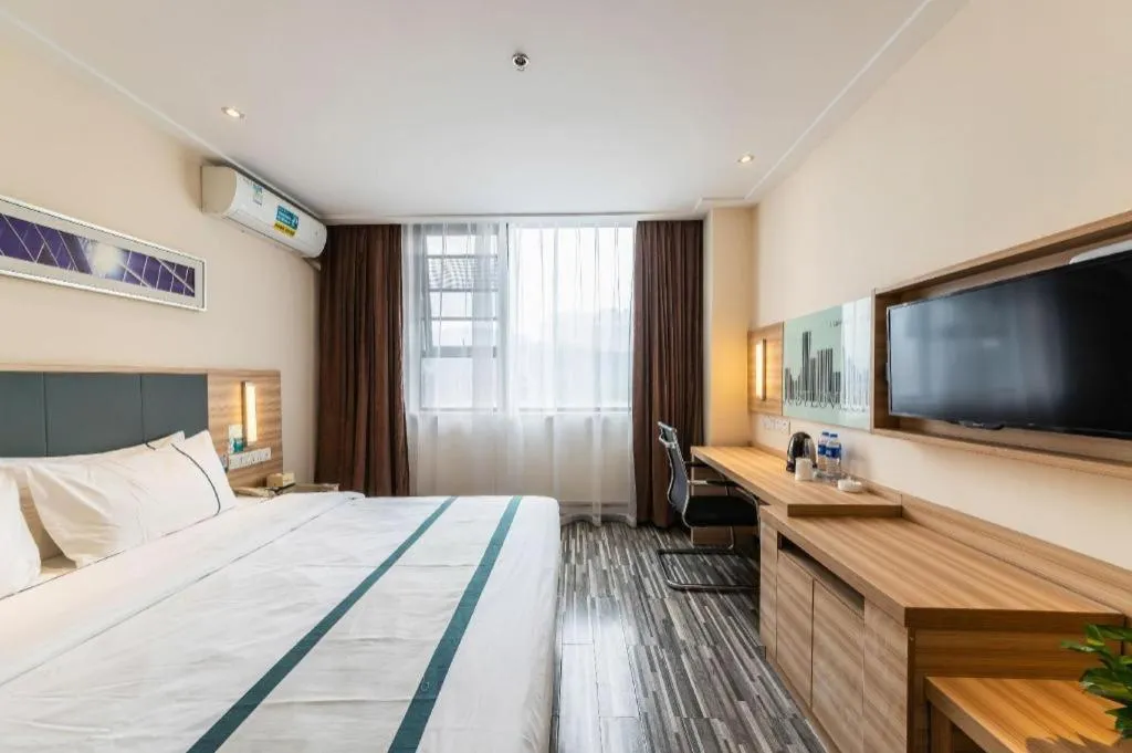 Bed in City Comfort Inn Zhengzhou Railway Station Erqi Square