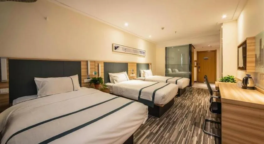 Bed in City Comfort Inn Zhengzhou Railway Station Erqi Square