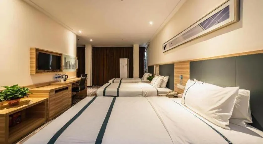 Bed in City Comfort Inn Zhengzhou Railway Station Erqi Square