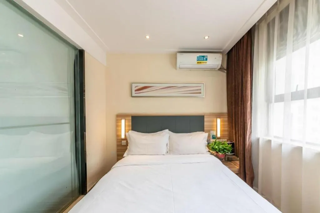 Bed in City Comfort Inn Zhengzhou Railway Station Erqi Square