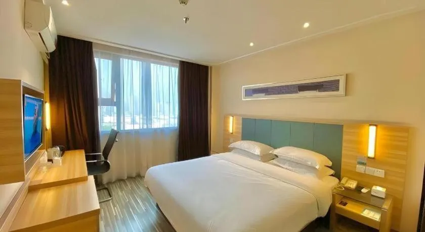 Bed in City Comfort Inn Zhengzhou Railway Station Erqi Square