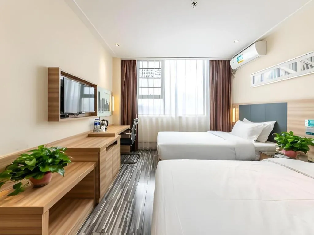 Bed in City Comfort Inn Zhengzhou Railway Station Erqi Square