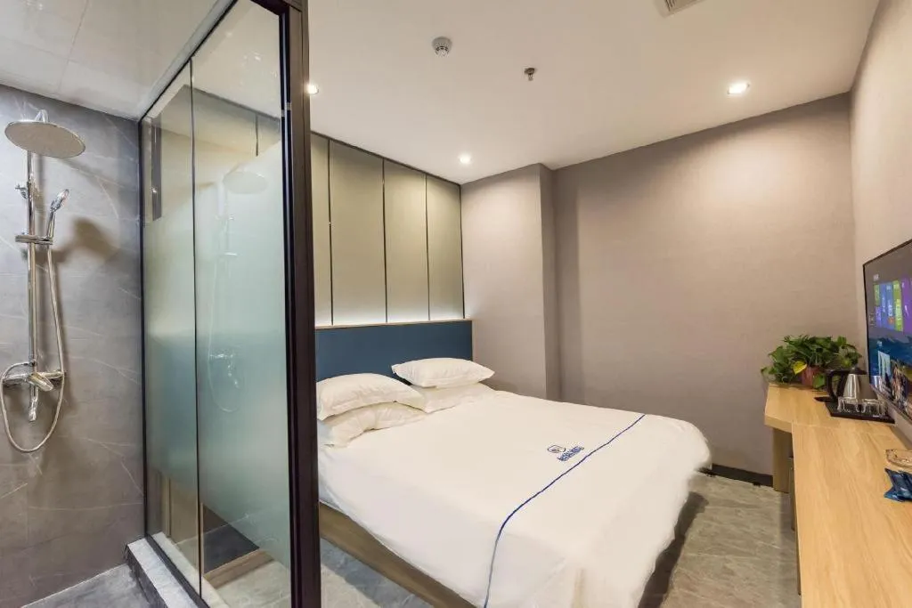 Bed in City Comfort Inn Zhengzhou Railway Station Erqi Square