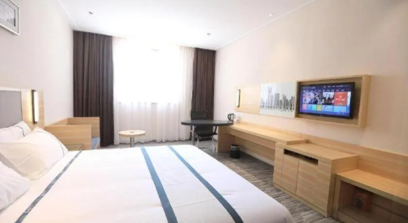 Bed in City Comfort Inn Zhongshan Nanqu Subdistrict Yong'an Square