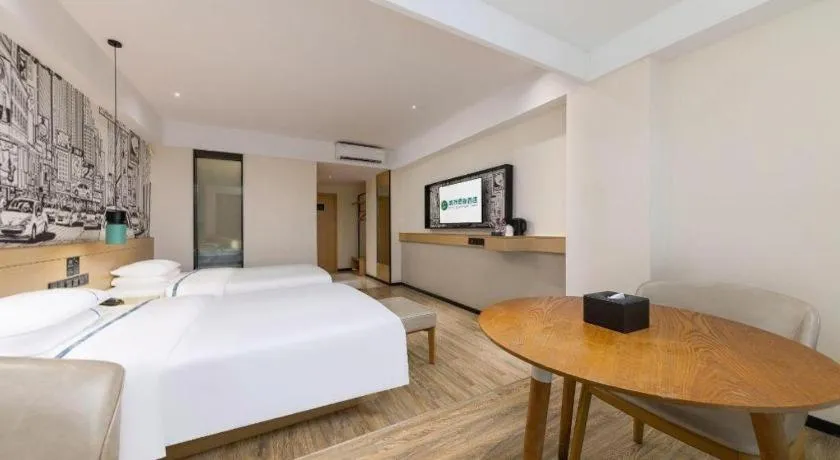 Bed in City Comfort Inn Haikou Zhongjie Road Walking Street