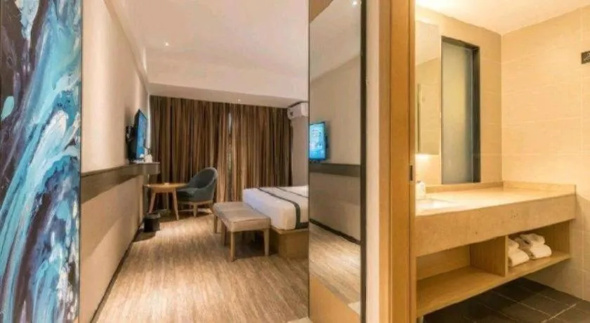 Bed in City Comfort Inn Haikou Zhongjie Road Walking Street