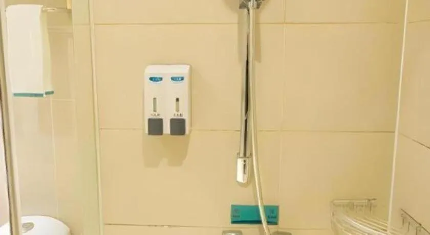 City Comfort Inn Wuhan Huanghe Tower Shouyi Metro Station