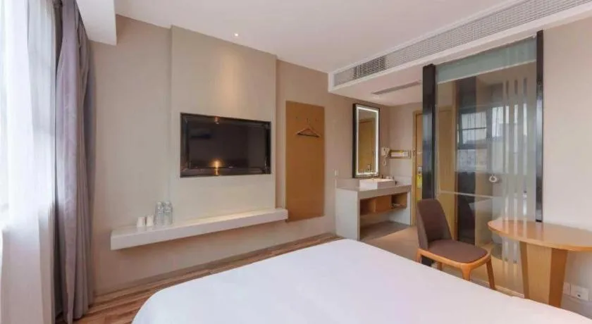 Bed in City Comfort Inn Wuhan Central China Normal University Dahuquan Metro Station