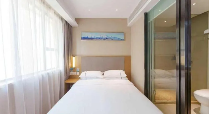 Bed in City Comfort Inn Wuhan Central China Normal University Dahuquan Metro Station