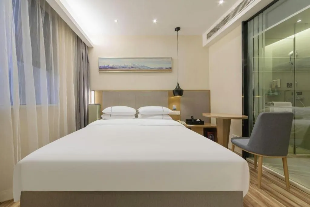 Bed in City Comfort Inn Wuhan Central China Normal University Dahuquan Metro Station