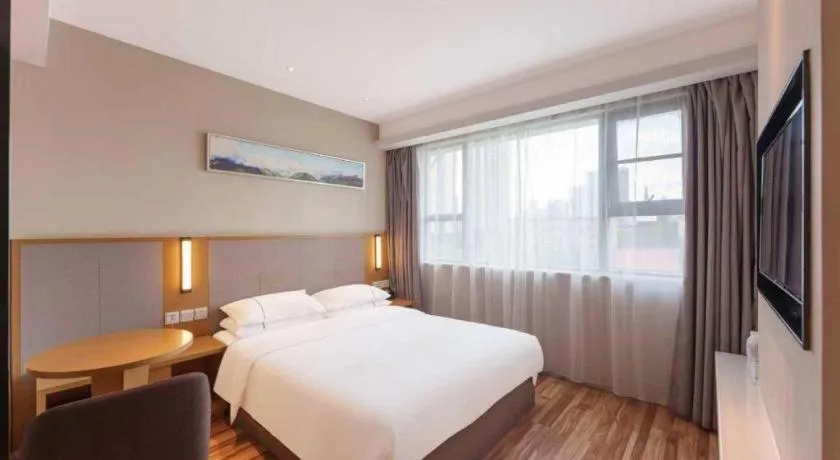 Bed in City Comfort Inn Wuhan Central China Normal University Dahuquan Metro Station