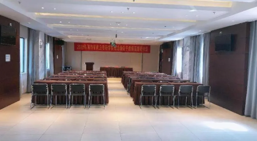 City Comfort Inn Wuhan Central China Normal University Dahuquan Metro Station