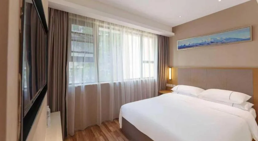 Bed in City Comfort Inn Wuhan Central China Normal University Dahuquan Metro Station