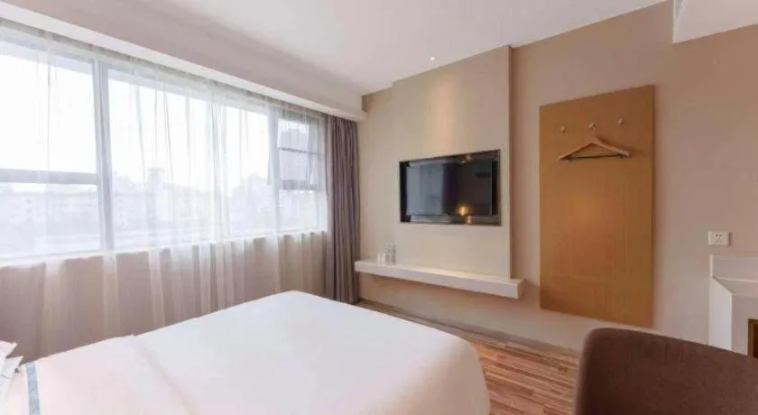 Bed in City Comfort Inn Wuhan Central China Normal University Dahuquan Metro Station