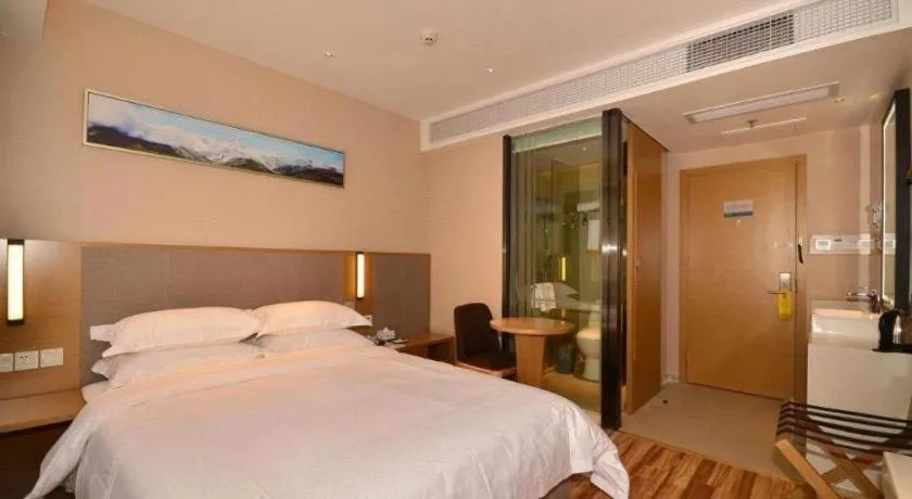 Bed in City Comfort Inn Wuhan Central China Normal University Dahuquan Metro Station