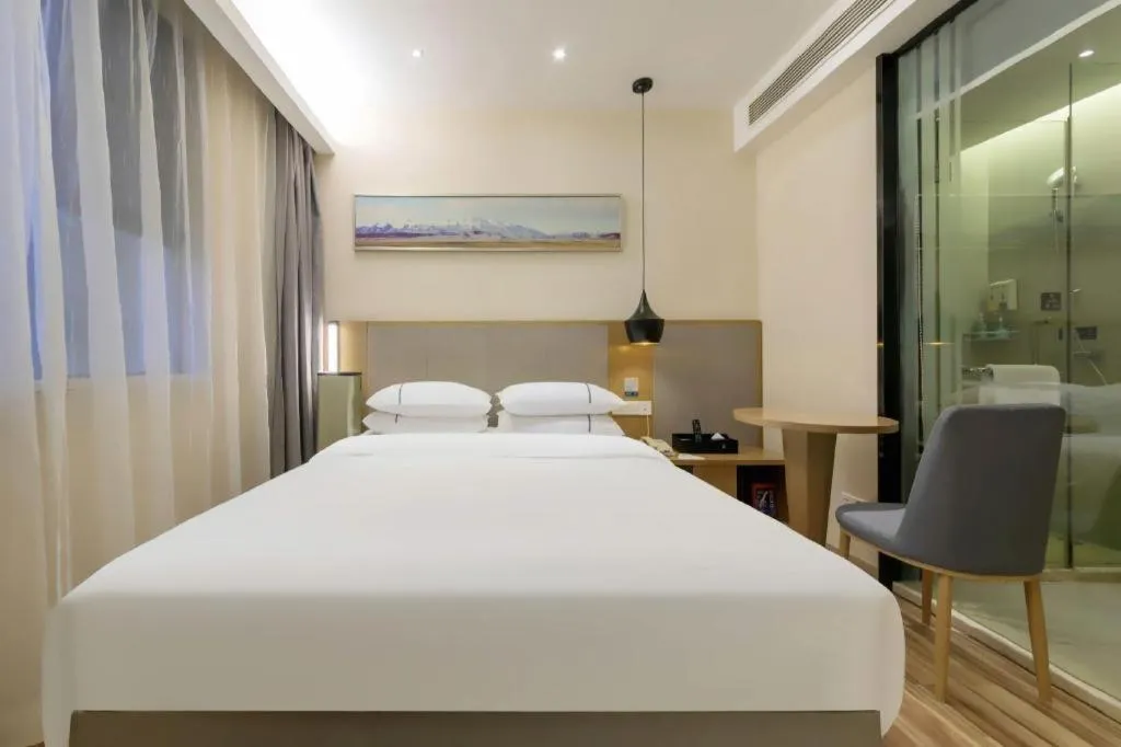 Bed in City Comfort Inn Wuhan Central China Normal University Dahuquan Metro Station