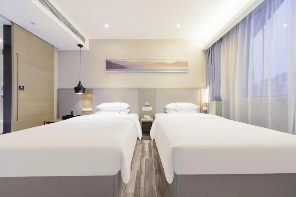 Bed in City Comfort Inn Wuhan Central China Normal University Dahuquan Metro Station