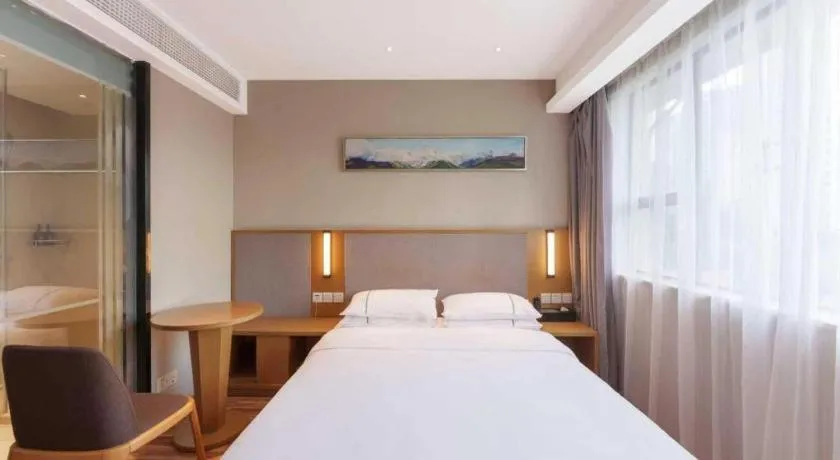 Bed in City Comfort Inn Wuhan Central China Normal University Dahuquan Metro Station