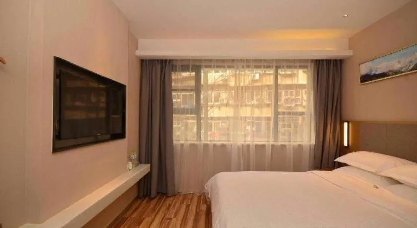 Bed in City Comfort Inn Wuhan Central China Normal University Dahuquan Metro Station