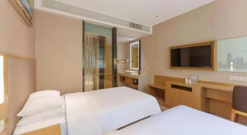 Bed in City Comfort Inn Wuhan Central China Normal University Dahuquan Metro Station