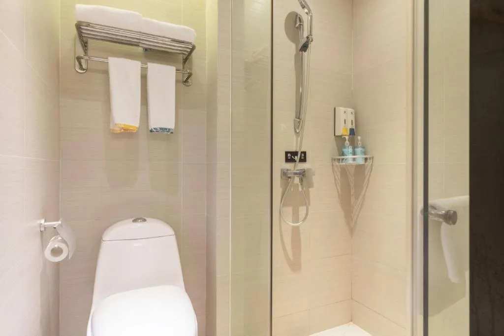 City Comfort Inn Wuhan Central China Normal University Dahuquan Metro Station