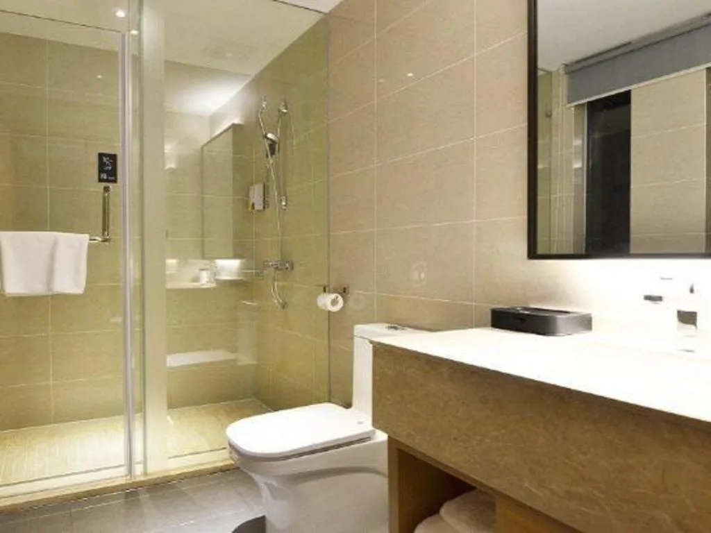 City Comfort Inn Wuhan Optics Valley OuYada Yangjiawan Metro Station