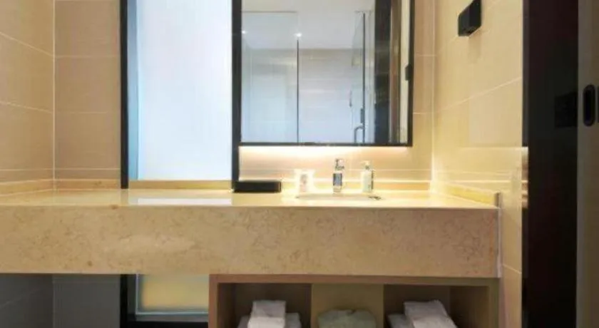 City Comfort Inn Chengdu Wenjiang University Town Fengxi River Metro Station