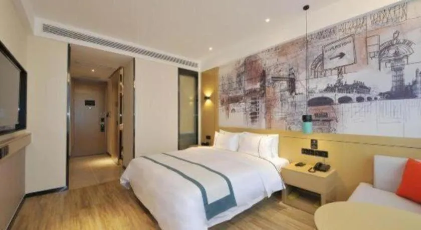 Bed in City Comfort Inn Chengdu Wenjiang University Town Fengxi River Metro Station