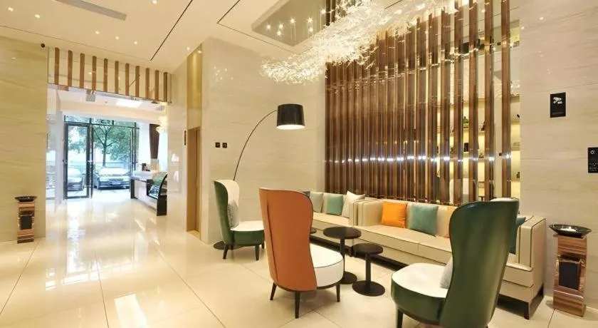 City Comfort Inn Chengdu Wenjiang University Town Fengxi River Metro Station