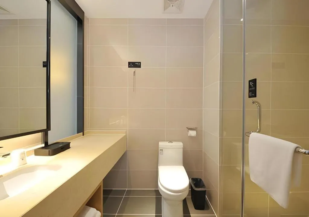 City Comfort Inn Chengdu Wenjiang University Town Fengxi River Metro Station