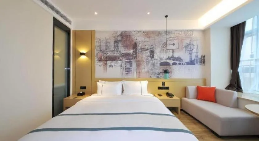 Bed in City Comfort Inn Chengdu Wenjiang University Town Fengxi River Metro Station