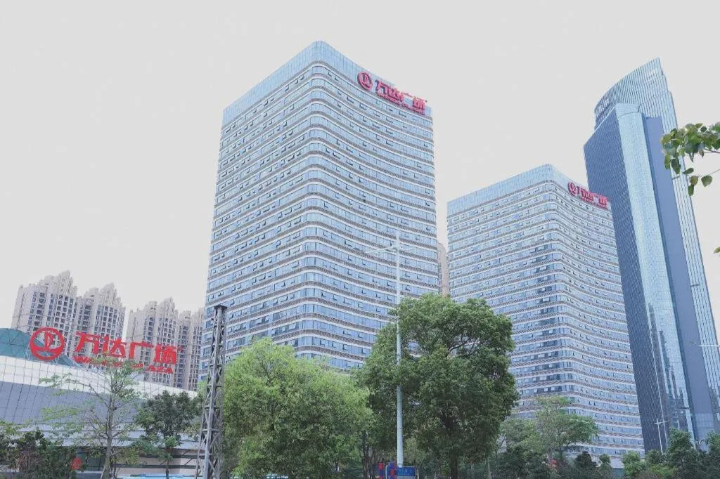 Borrman Hotel Dongguan Houjie Wanda Plaza Liaoxia Metro Station