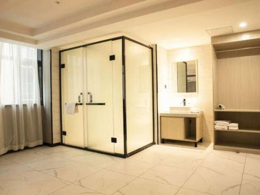 Borrman Hotel Dongguan Houjie Wanda Plaza Liaoxia Metro Station